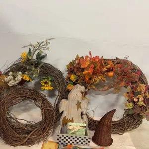 Fall & Harvest Grapevine Wreaths with Seasonal Décor