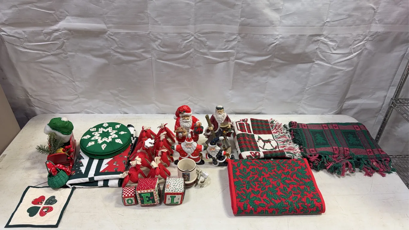 Vintage Christmas Decorations, Santa Figurines, Reindeer & Holiday Linens
