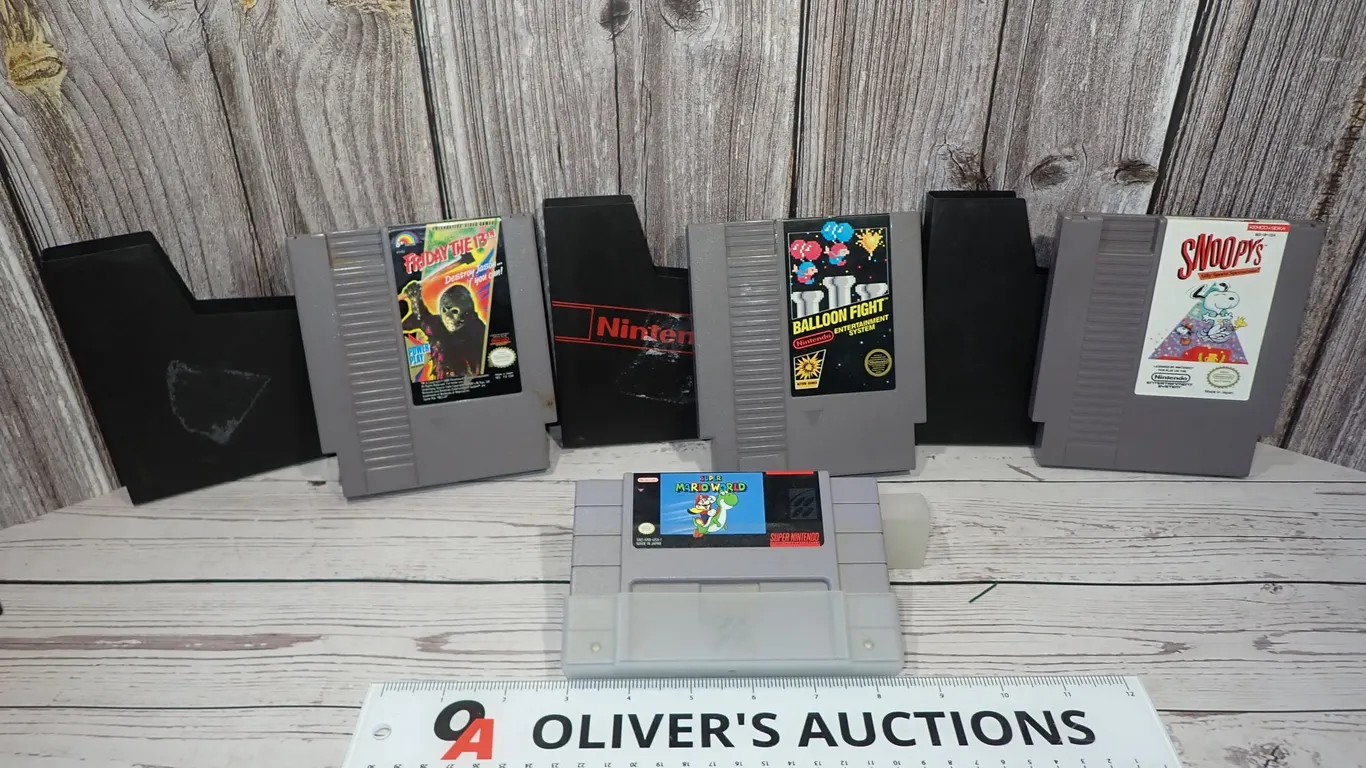 Nintendo NES & SNES Vintage Retro Video Game Cartridge Lot of 4