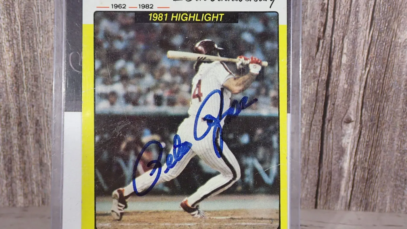 1982 Topps Kmart Pete Rose Autographed Card JSA Certified