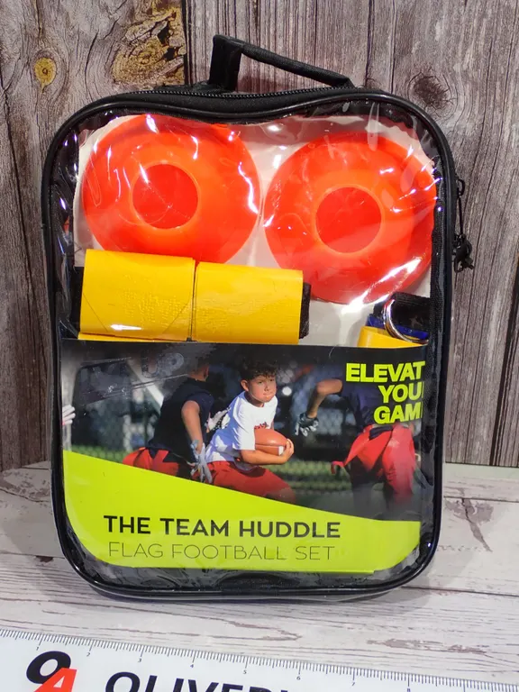 LVL UP The Team Huddle Flag Football 14-Piece Sports Gear Set
