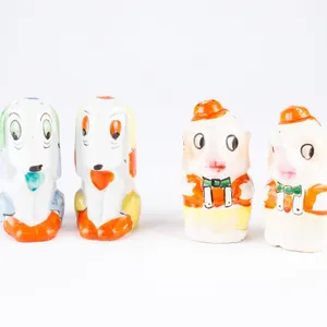 Vintage Unique S&P Shakers Must See!  A Set of Elephants and