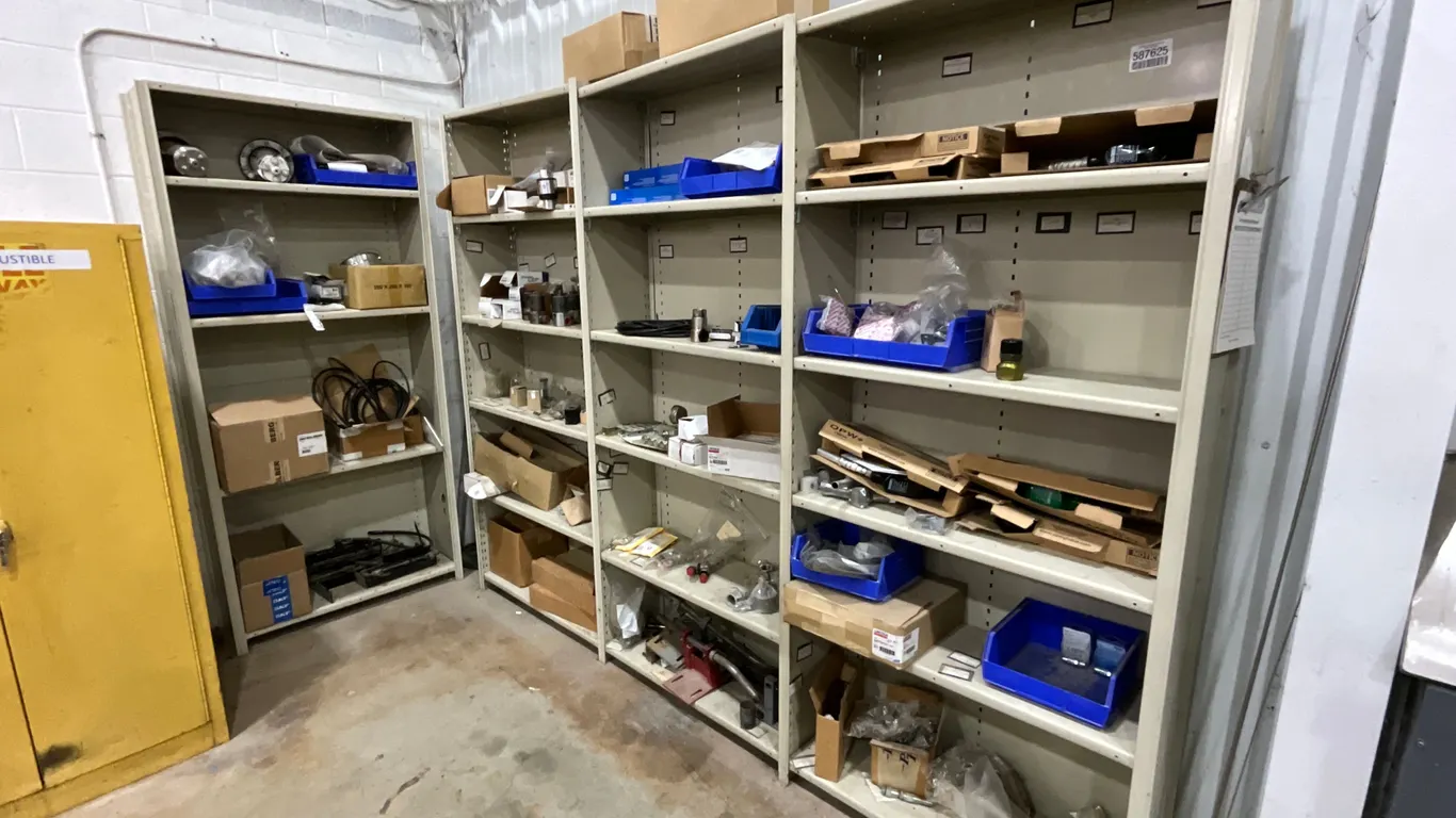 VARIOUS FUEL/ LUBE TRUCK PARTS, INCLUDES: FUEL NOZZLES, FUEL COUPLERS,