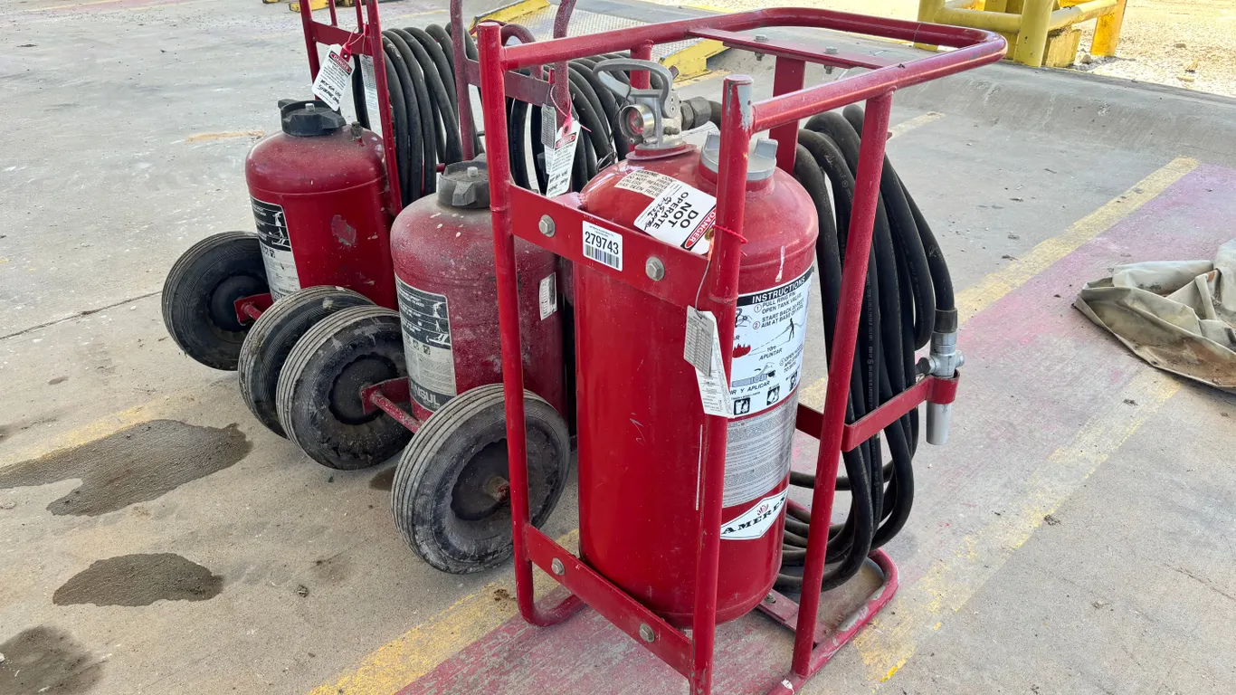 AMER EX AND QTY OF (2) ANSUL RED LINE FIRE EXTINGUISHERS