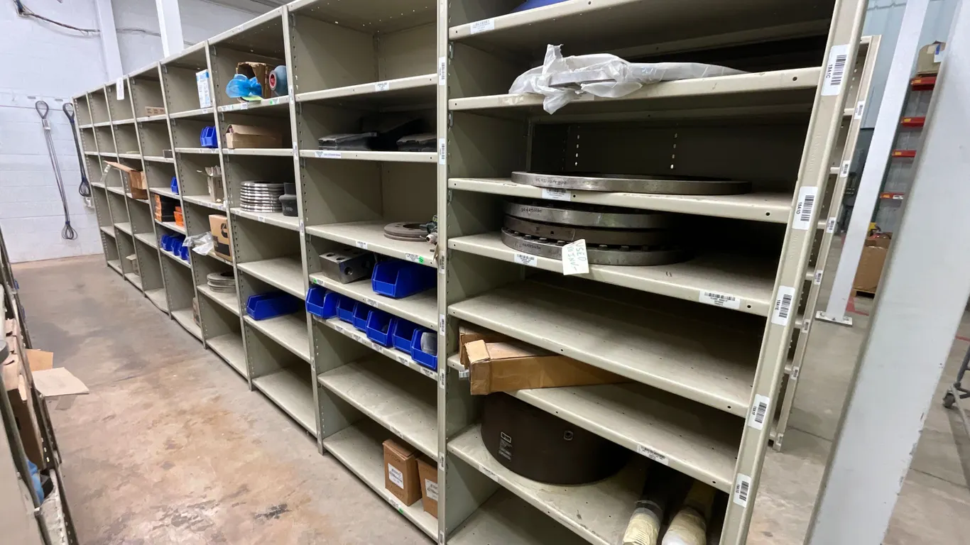 VARIOUS EQUIPMENT PARTS, INCLUDES: SADEN 4652 HEAVY DUTY COMPRESSOR, TRIPP-LITE