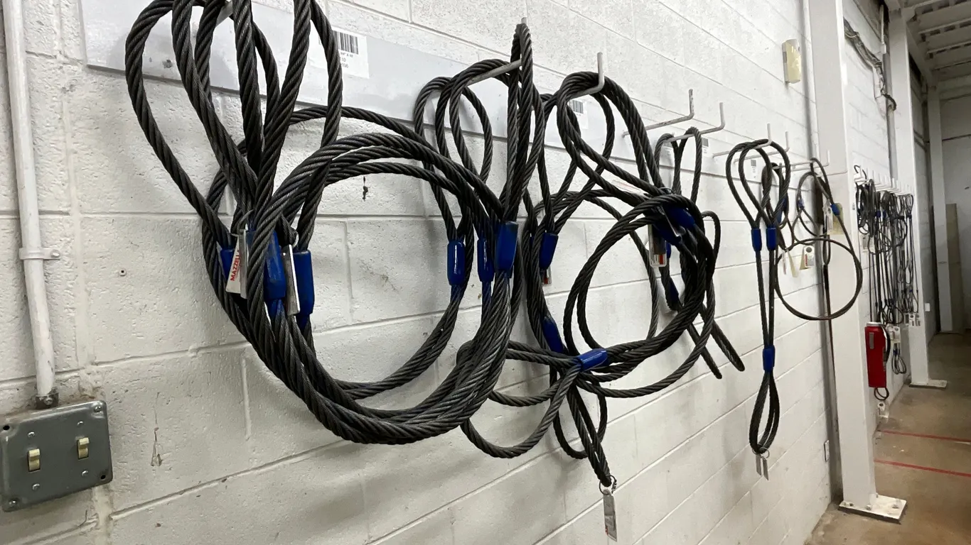 UNUSED VARIOUS SIZE WIRE SLINGS