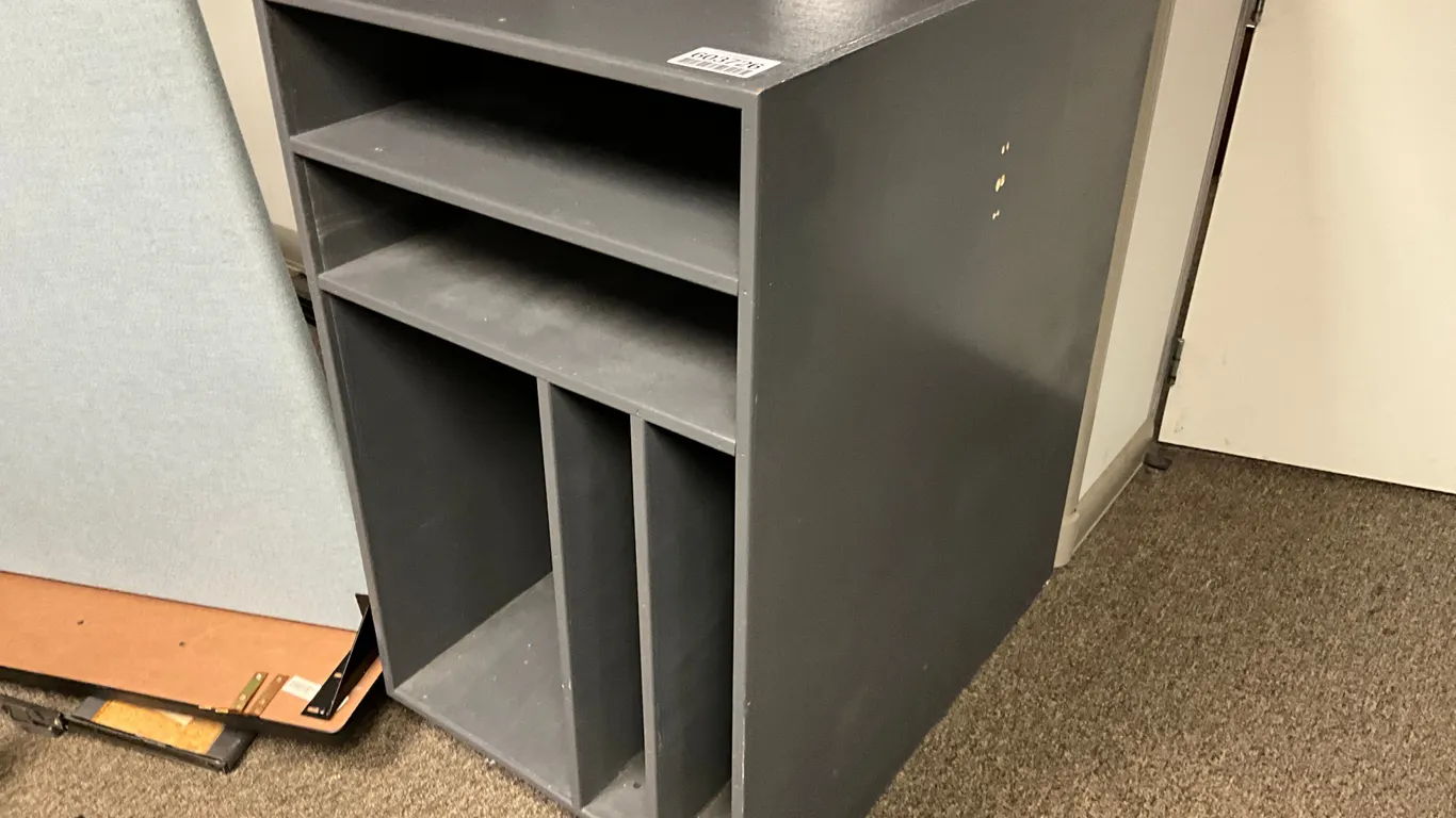 5-SECTION STORAGE CABINET