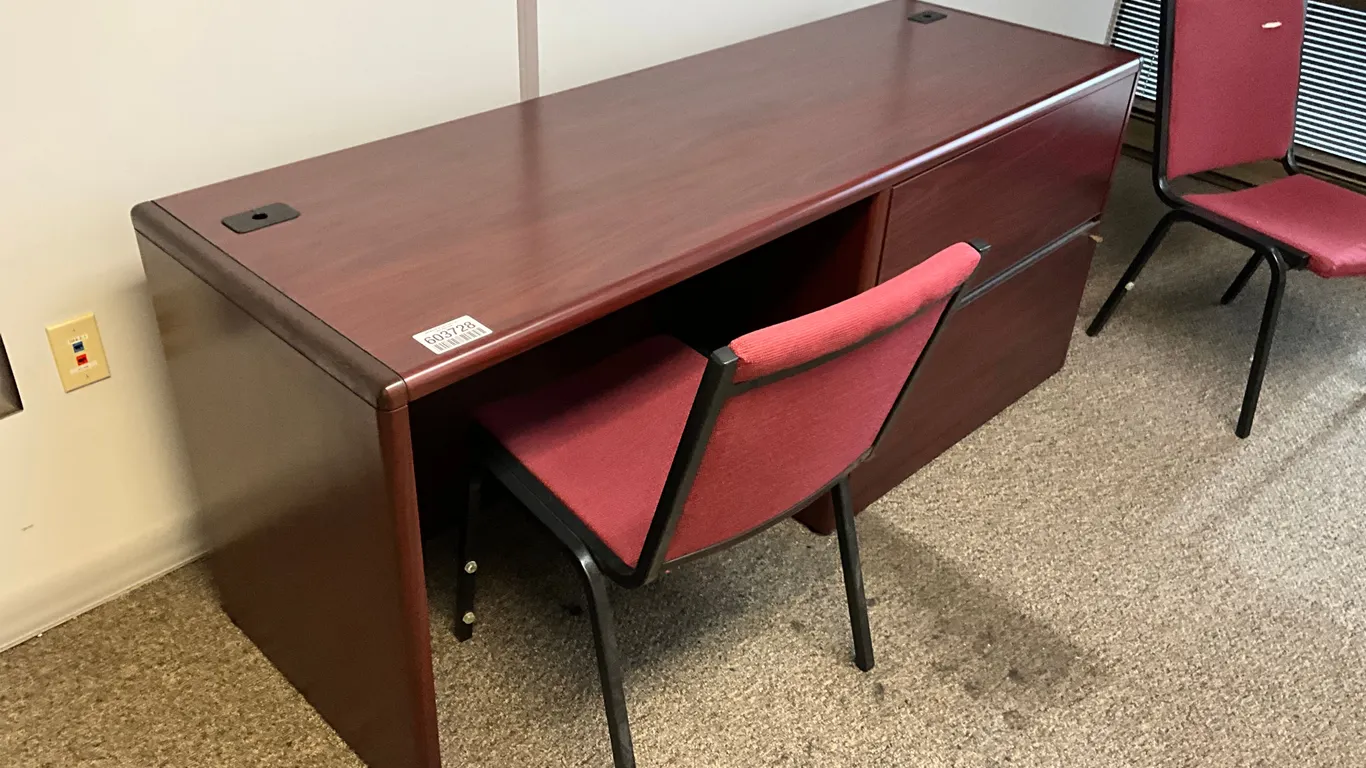 CHERRY DESK W/ (2) CHAIRS