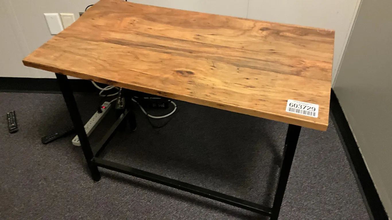 3’ X 20” W X 27” H TABLE