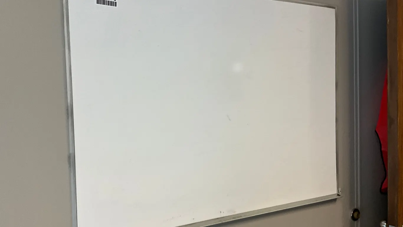 4’X3’ DRY ERASE BOARD