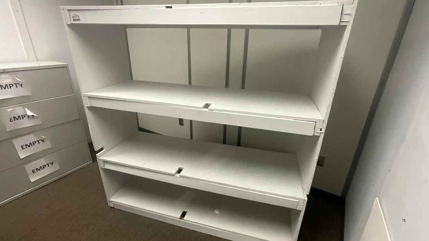 WOODEN 4 TIER SHELVING UNIT