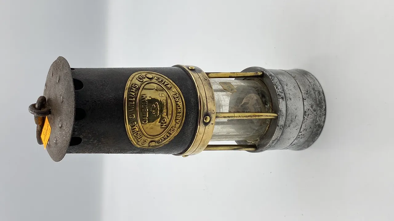 E. Thomas & Williams Cambrian Coal Miners No. 36667 Safety Lamp