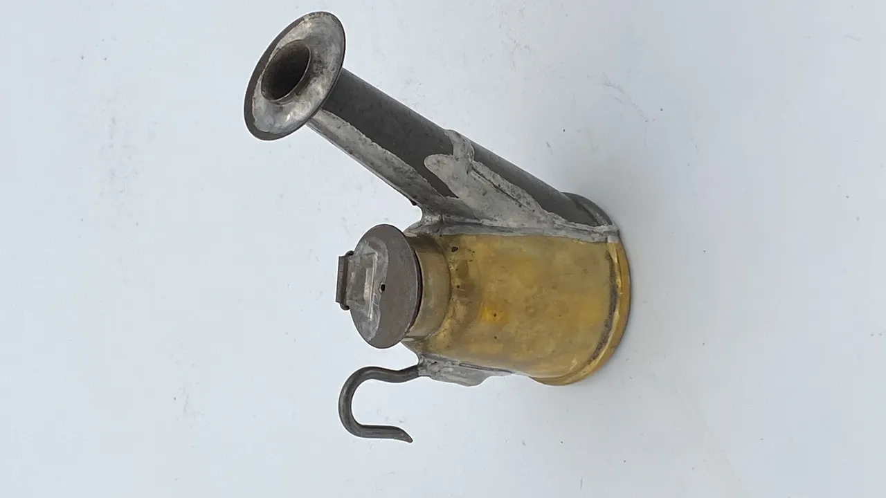 J Anton & Sons Oil Wick Cap Lamp