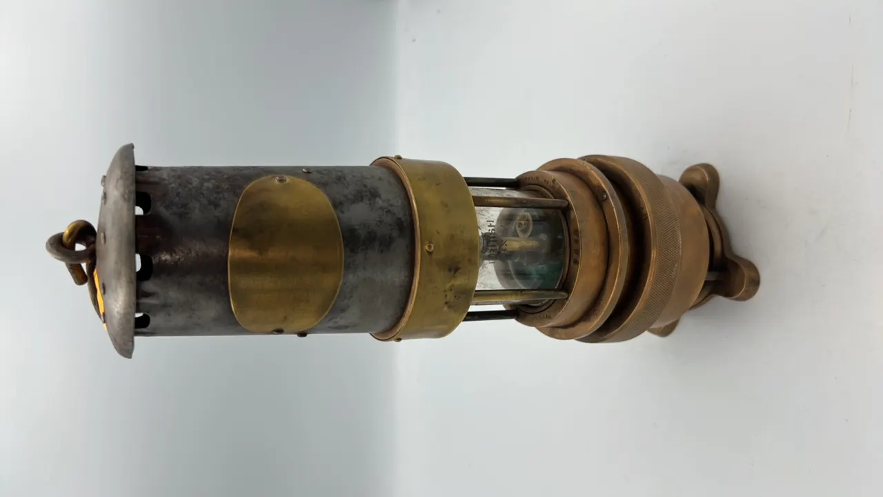 Naylor Spiralarm Type M Safety Lamp