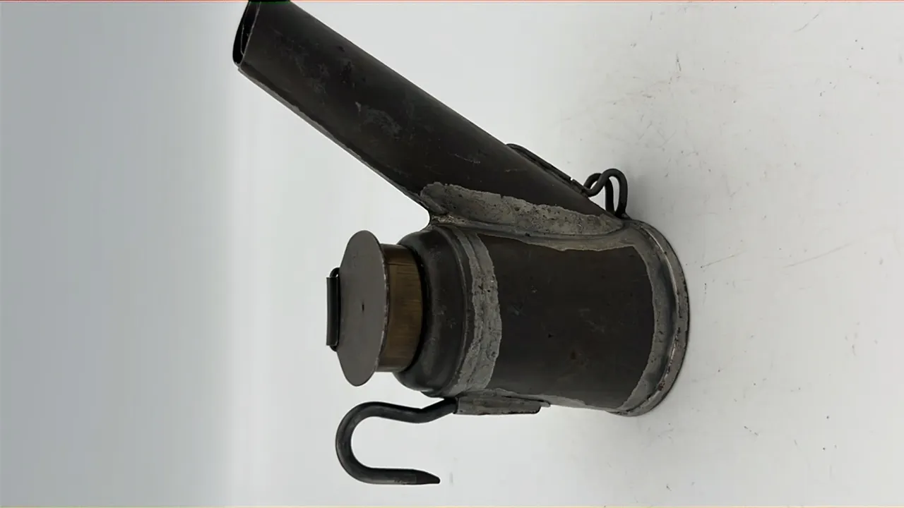 Crown-Tracy Wells Co. Oil Wick Cap Lamp