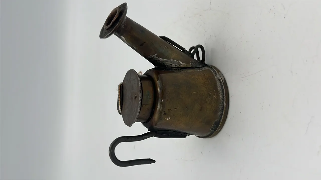 Crown-Logan Gregg Sterling Hdwr. Oil Wick Cap Lamp