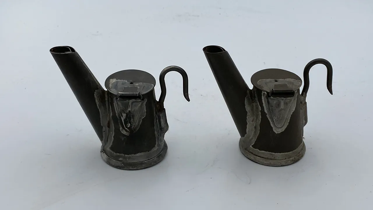 (2) GEO Anton Star Oil Wick Cap Lamps