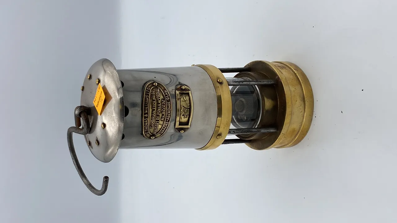E. Thomas & Williams Cambrian Type No. G2 Miners Safety Lamp