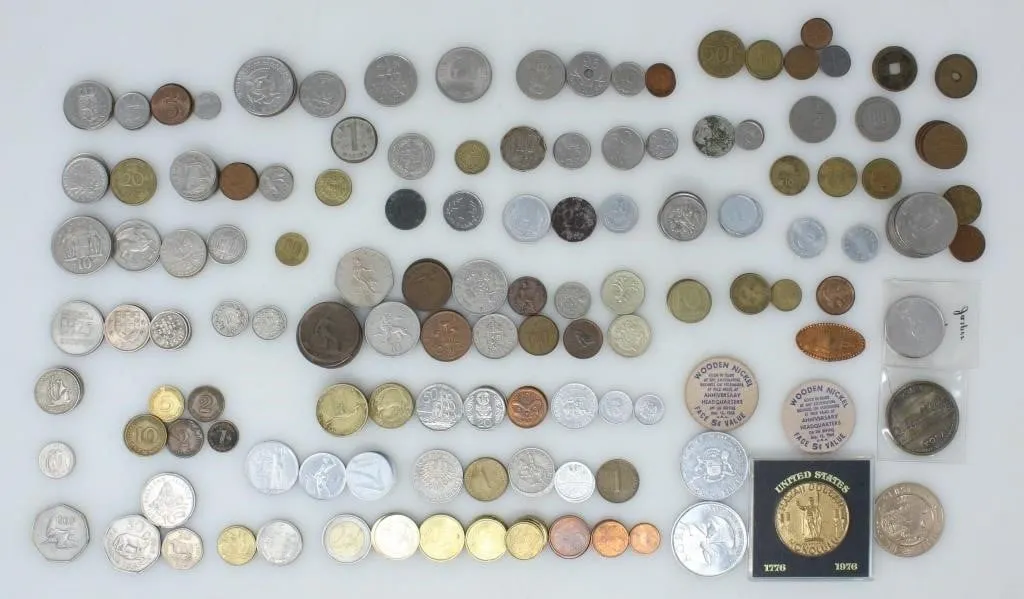 ASSTD. INTERNATIONAL CIRCULATED COINS & TOKENS