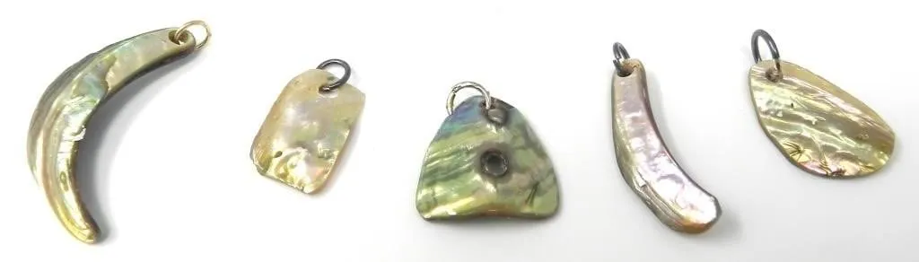 X5 ORGANIC SHAPED SHELL PENDANTS