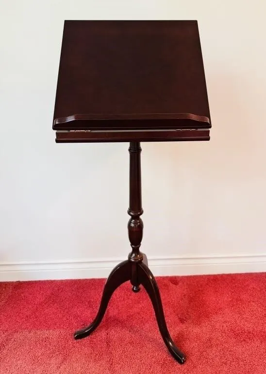 BOMBAY CO. SLANT TOP LECTERN ON QUEEN ANNE STYLE