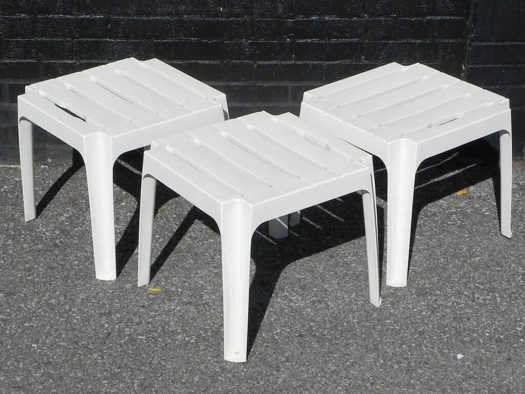 3 WHITE STACKING PATIO SIDE TABLES 17X17"X15.5"T