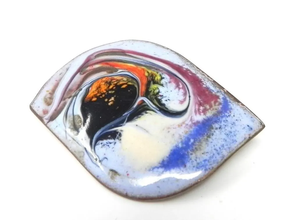 IRISH MEAB ENAMEL BROOCH