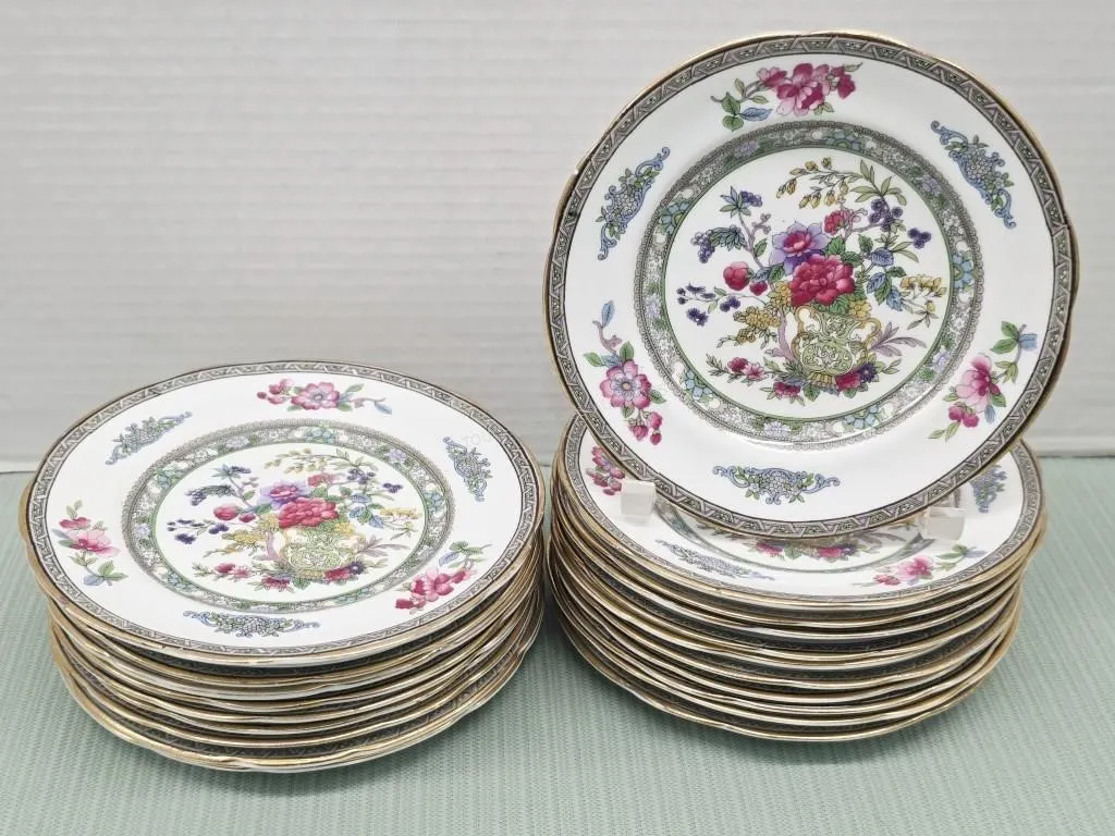 Paragon "Tree of Kashmir" Bread & Butter Plates