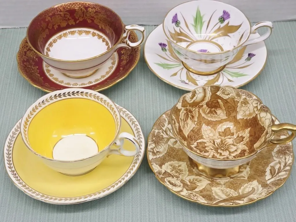 Vintage Teacups & Saucers