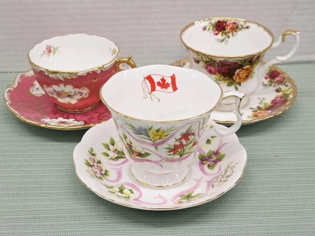 Vintage Teacups & Saucers