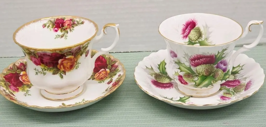 Vintage Royal Albert Teacups & Saucers