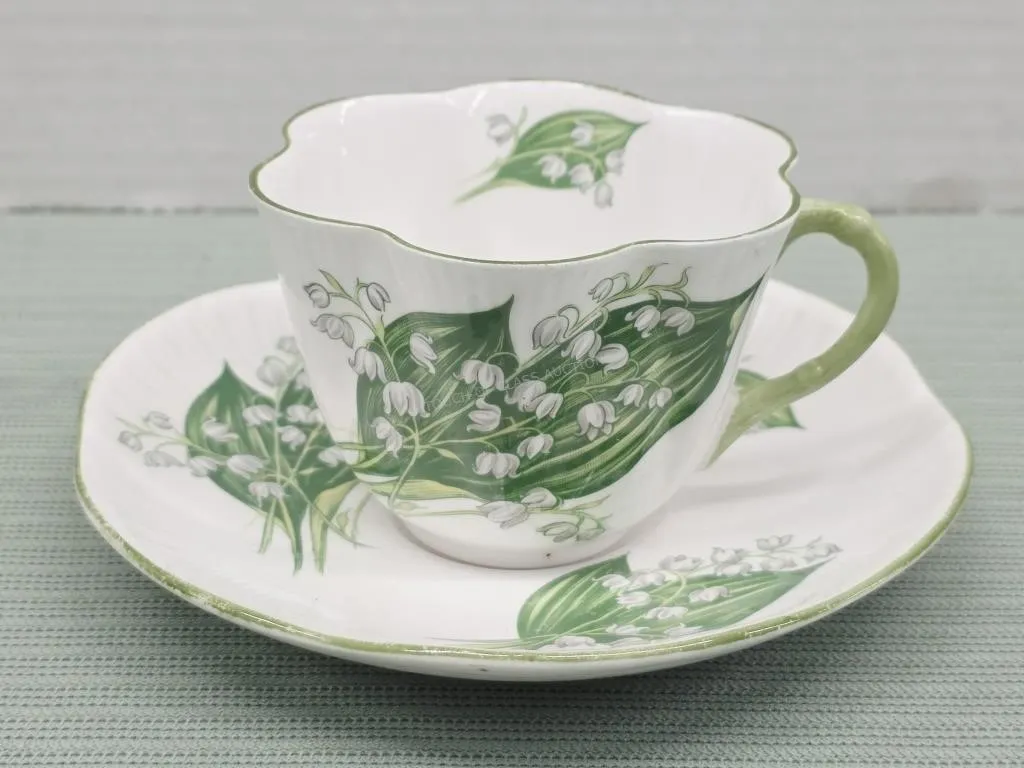 Vintage Shelley "Lily of the Valley" Teacup/Saucer