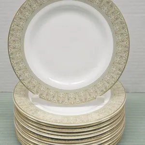 Royal Doulton "Sonnet" Bread & Butter Plates