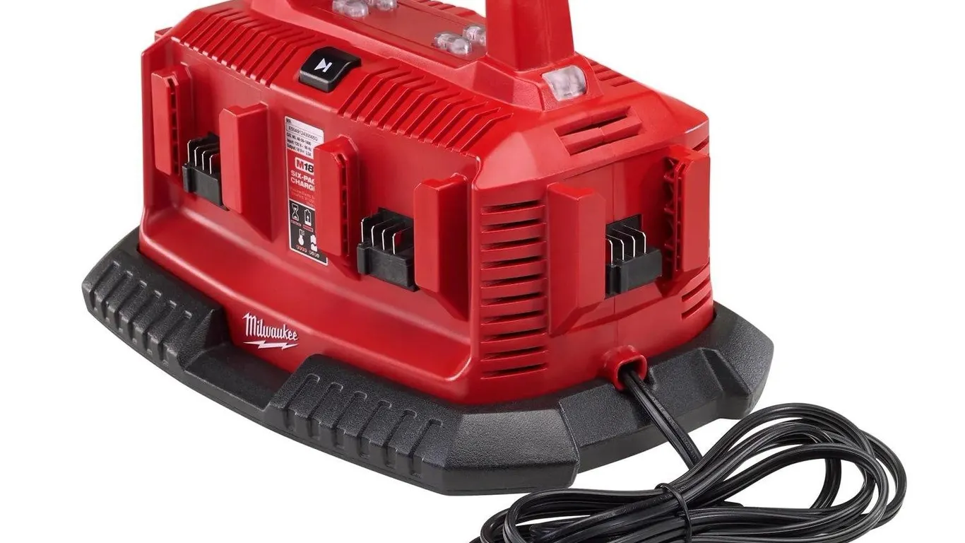 Milwaukee 48-59-1806 M18 Six Pack Charger