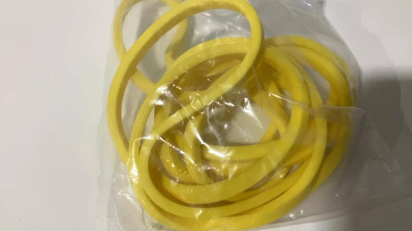 Yellow Rubber Replacement Drive Belt For Appliance