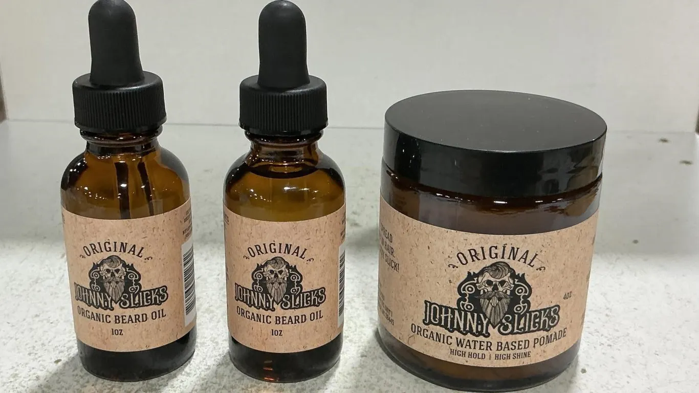 Johnny Slicks Original Beard Oil Pomade Set