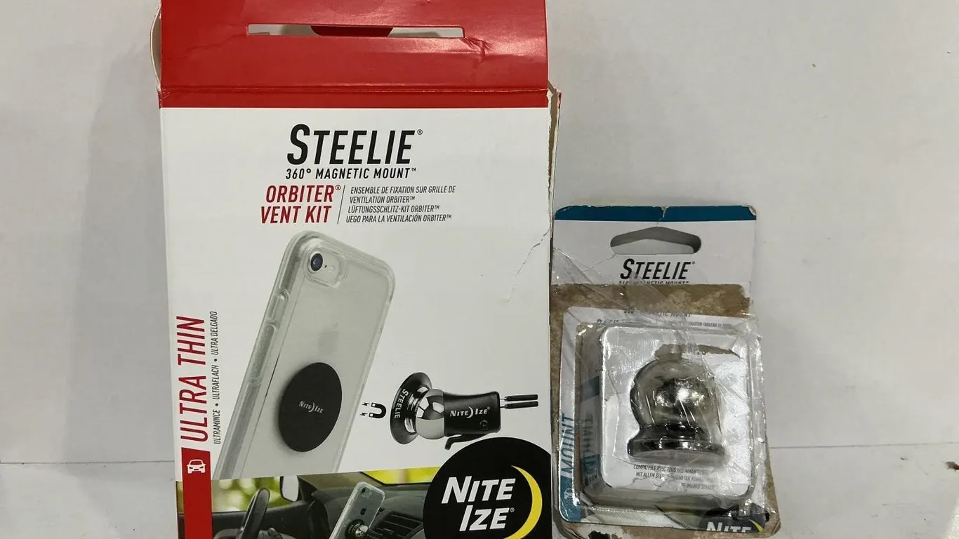 Nite Ize Steelie Orbiter Vent and Dash Mount Kit