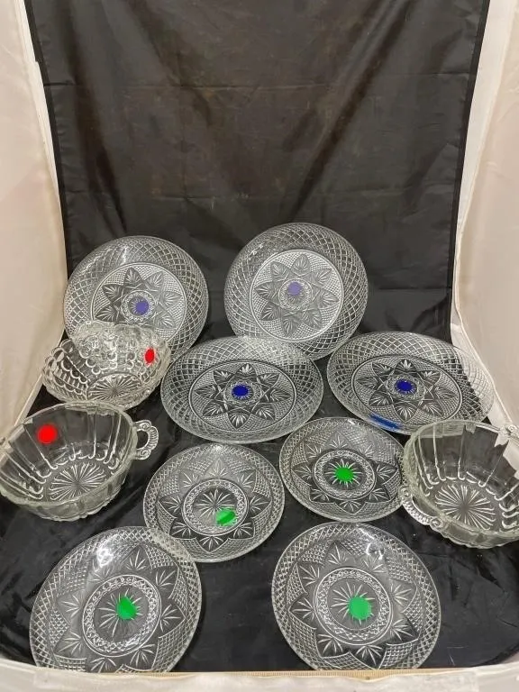 11 Pcs - Clear Glass Plates & Bowls