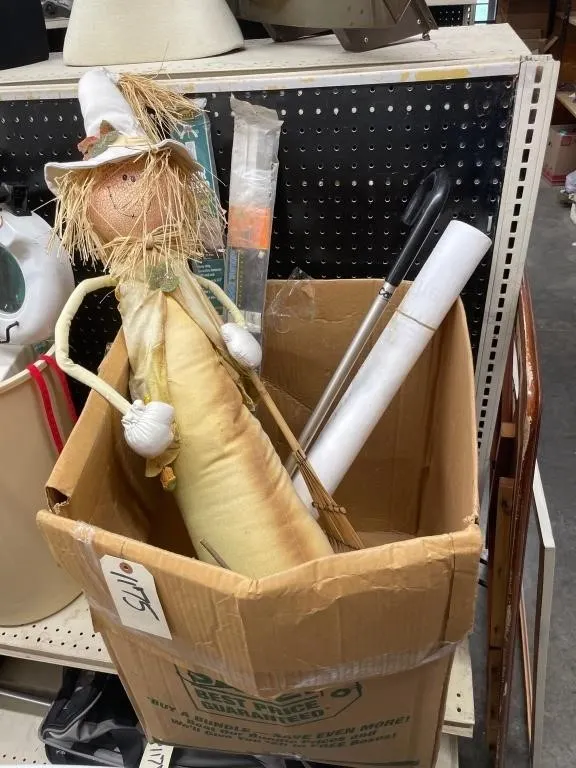 Scarecrow - Duster - Door Sweeps - Painter's Paper