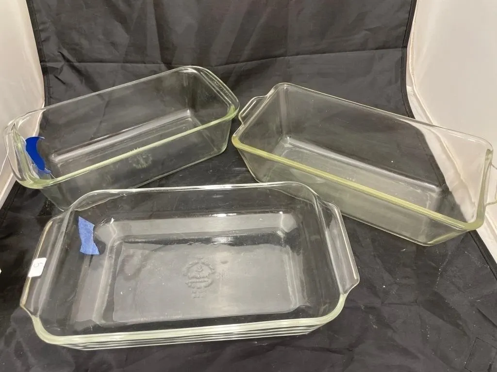 3 Pcs - 2 Pyrex Dishes & Anchor Hocking Bread Pan