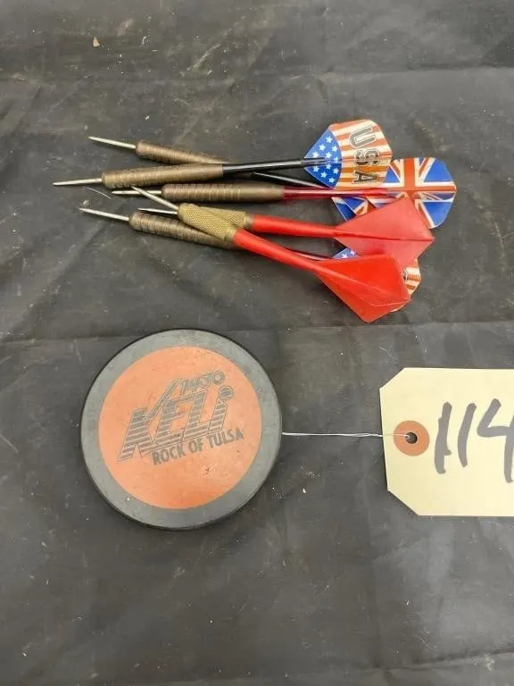 2 Pcs - Keli Rock of Tulsa Hockey Puck & Darts