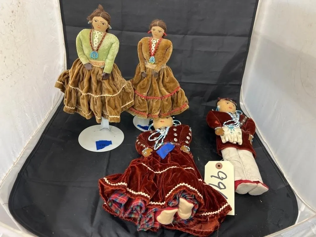 4 Pcs - Native American Dolls