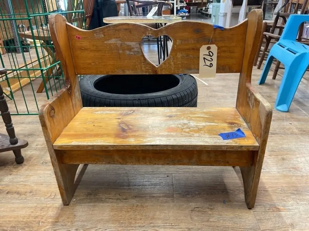 Wooden Heart Bench 26"L