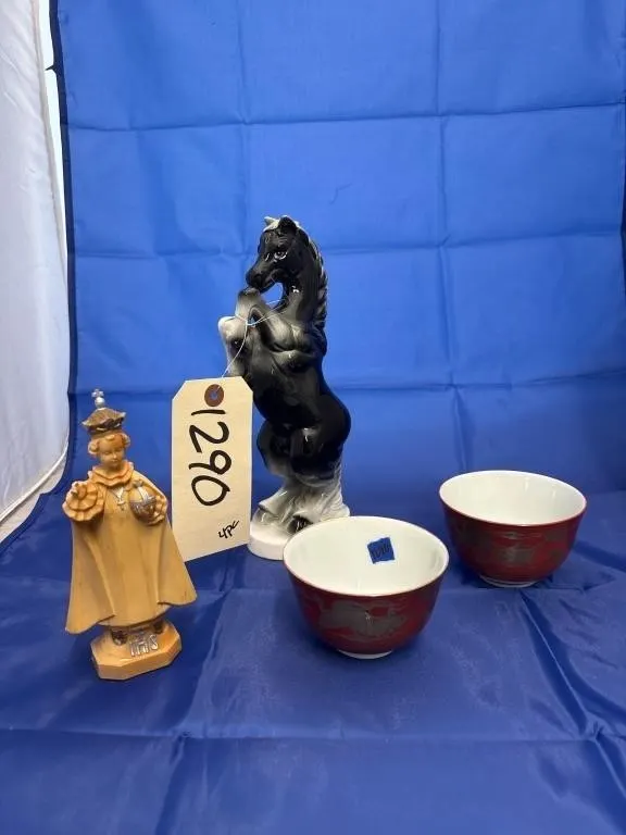 4 Pcs - Oriental Teacups - Plastic Catholic Figuri