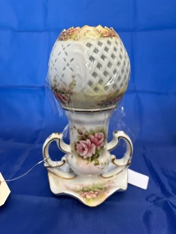 Porcelain Oil Lamp