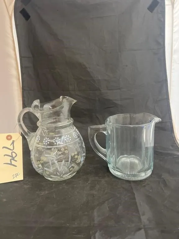 2 Pcs - Glass Pitchers