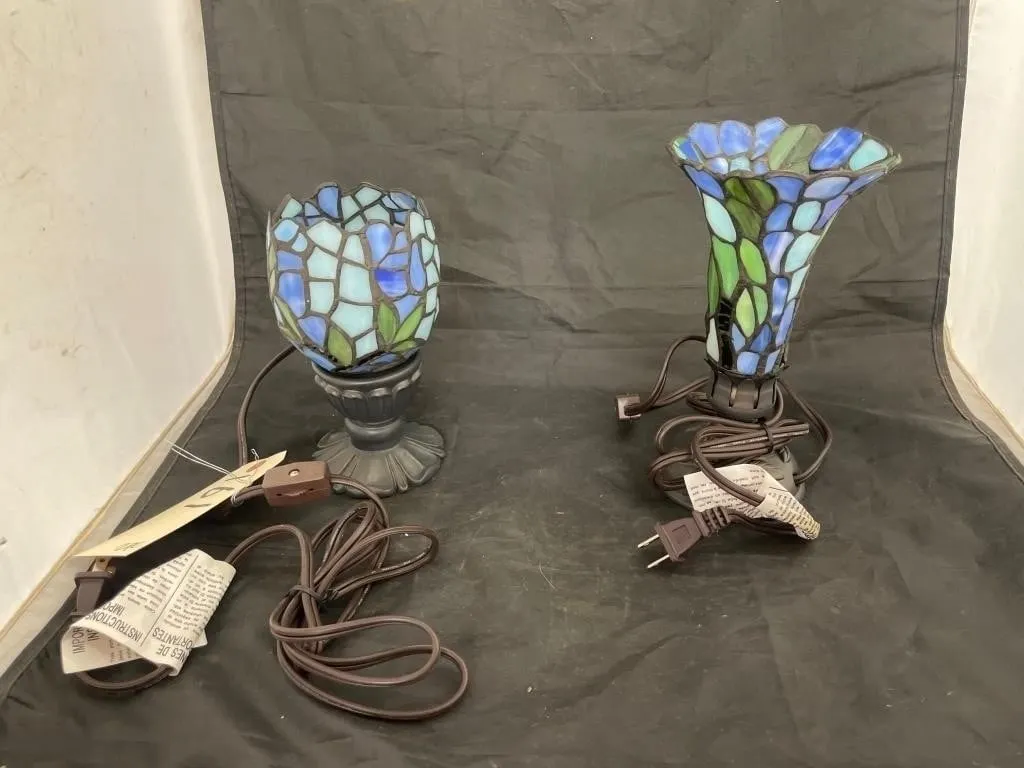 2 Pcs - Tiffany Style Table Lamps