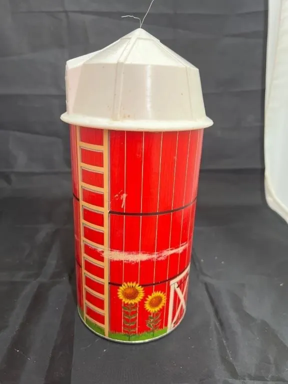 Vintage Cardboard Silo w/Plastic Farm Animals