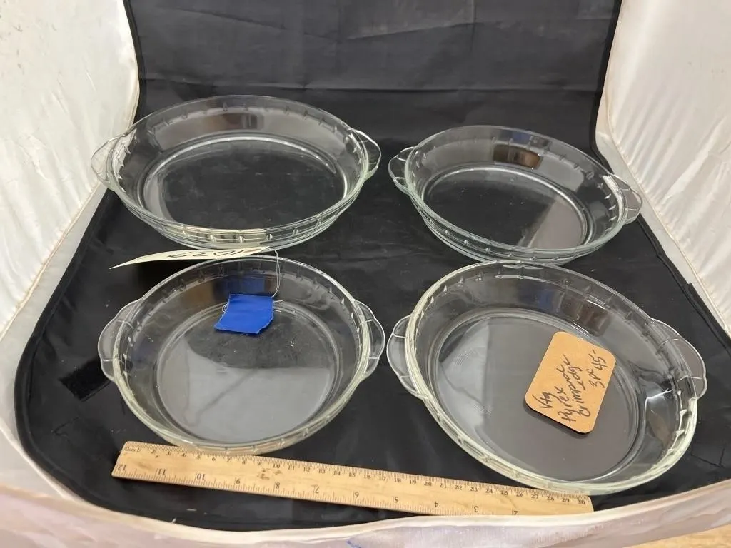 4 - Vintage Nesting Glass Pie Plates