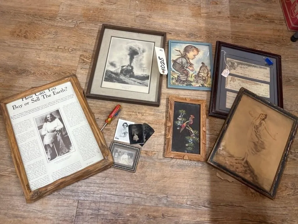 9 Pcs - Framed Wall Decor & Vintage Pictures